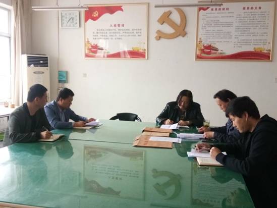 8247251df10ffce569cfe5d3111f6d7